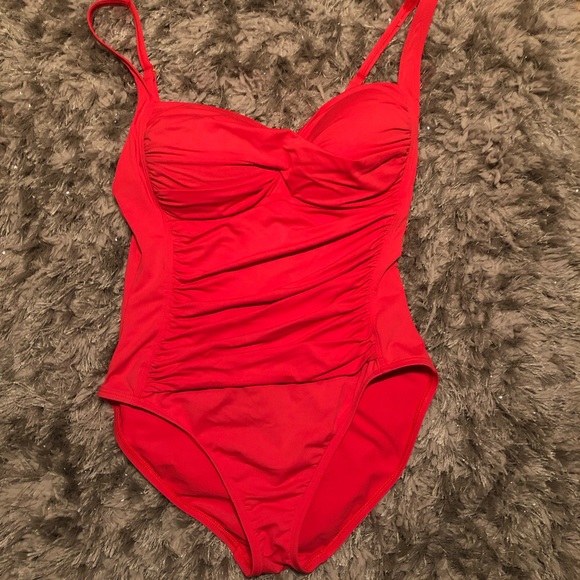 Swimsuit - Picture 6 of 6